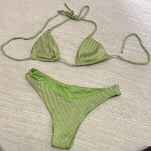 Monday Swimwear Green Bikini M top L bottom